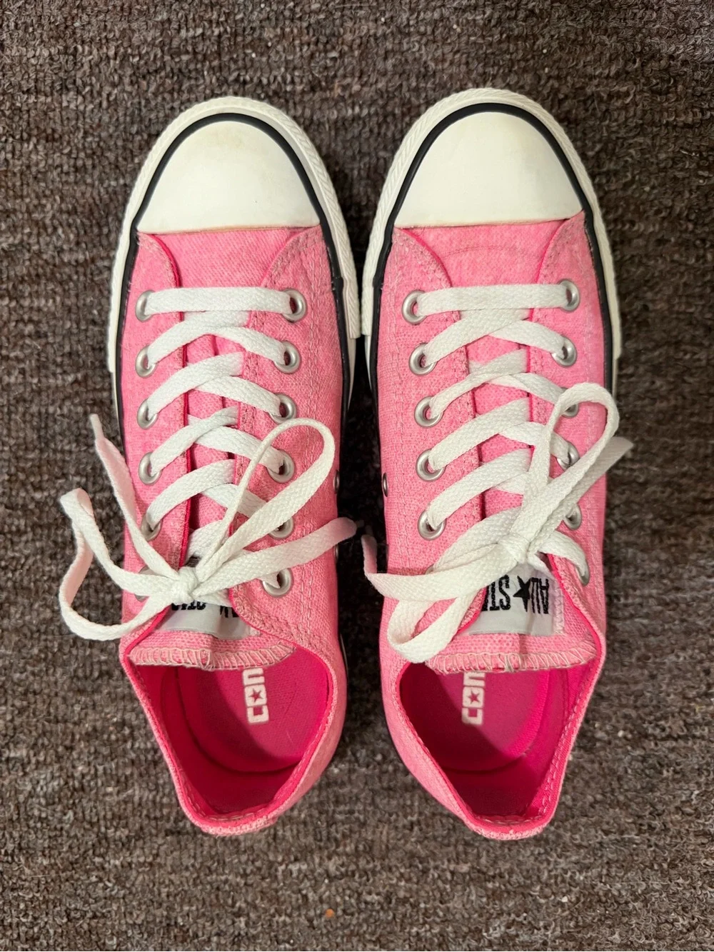 Converse Chuck Taylor All-Star Low Top Sneakers in Light Pink - Picture 8 of 8